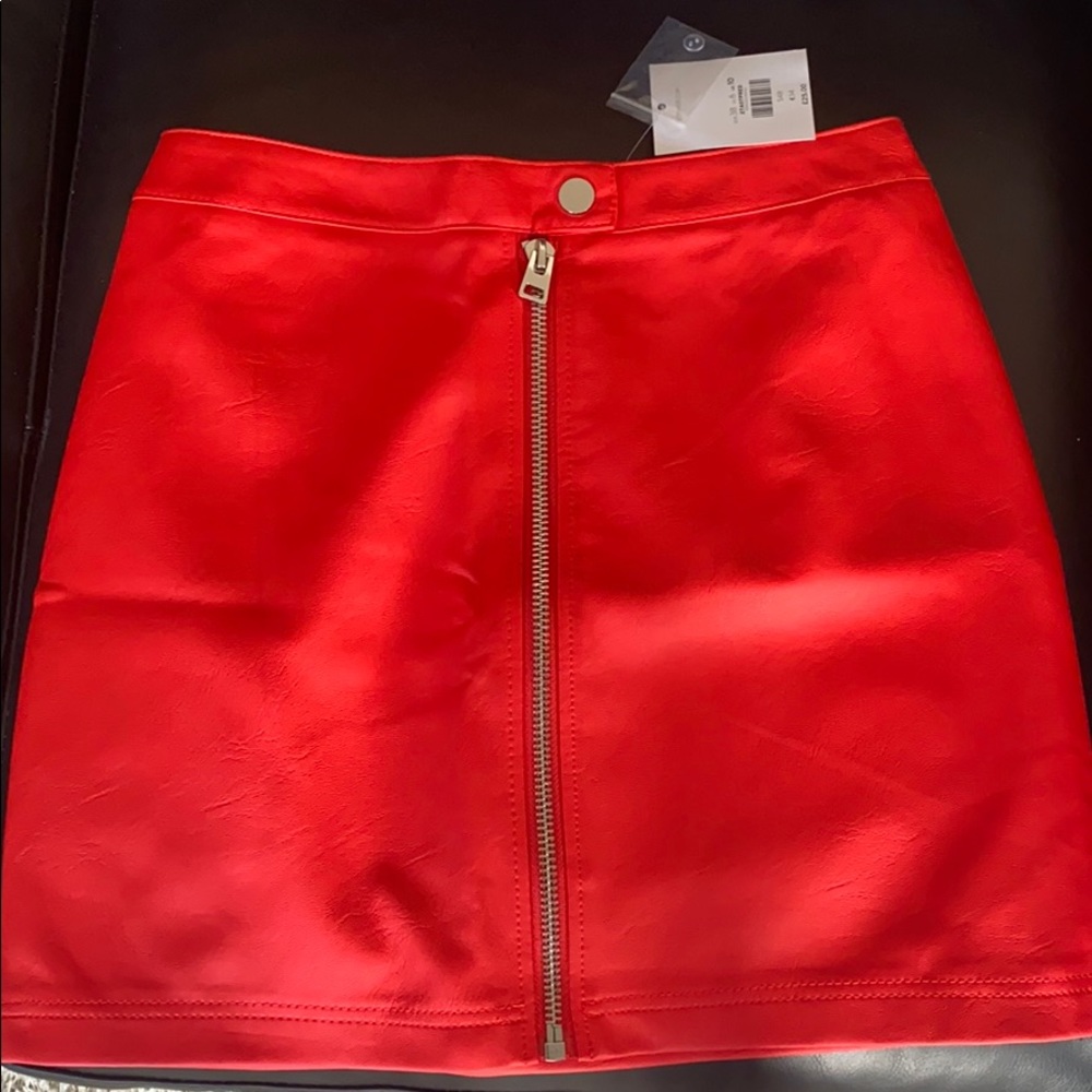 TOPSHOP Red leather mini skirt